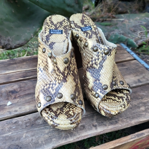 Patent Leather Snake Skin Pint Stuart Weizmann Slides - Picture 4 of 7